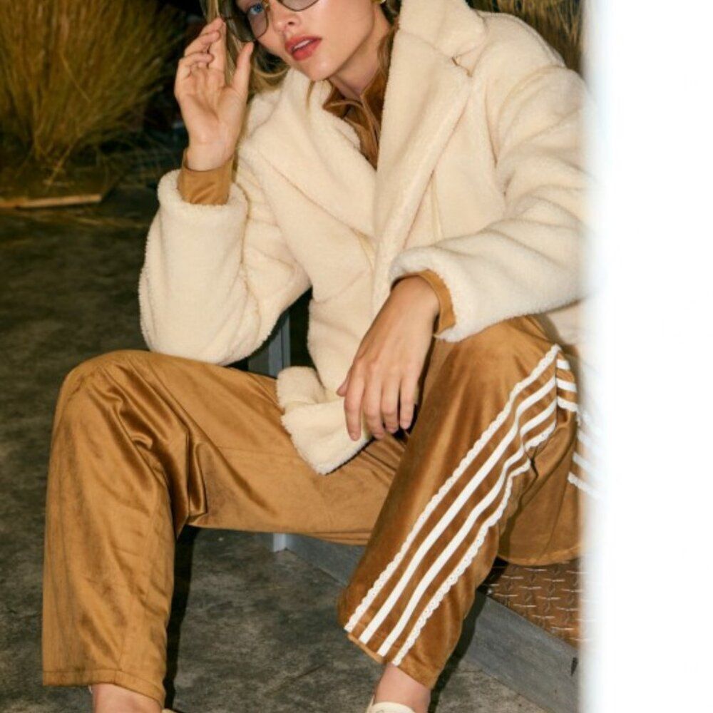 100. Vivian Retro Jacket with Pant Set - Picture 7 of 16